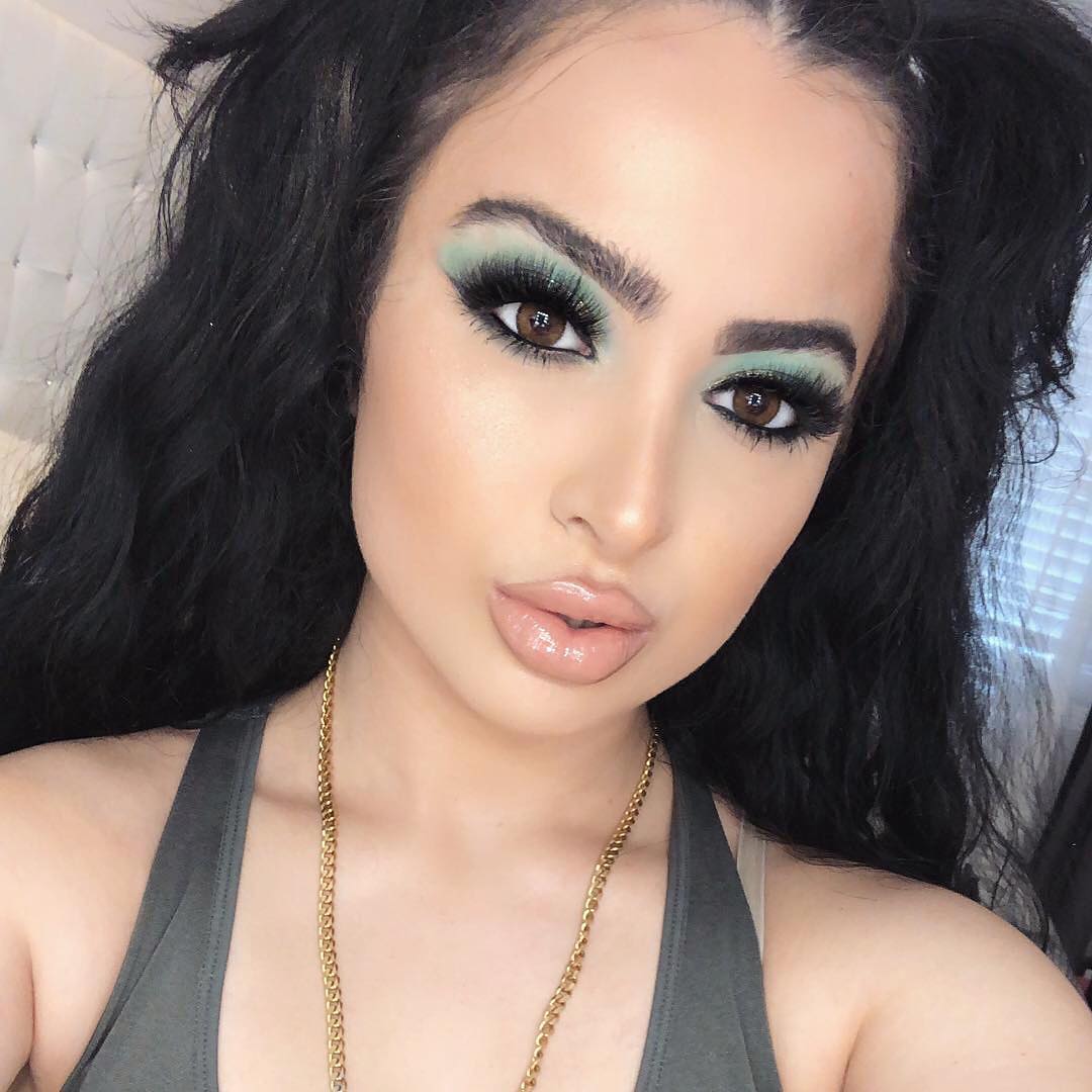 4 Tone Honey Colored Contacts - Image 10